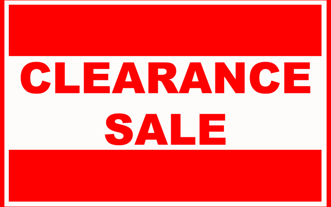 Overstock Apparel Inventory Clearance Sale 11/9/22 - A+ Images